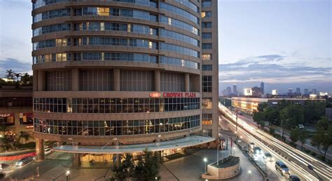 crowne plaza ortigas manila.